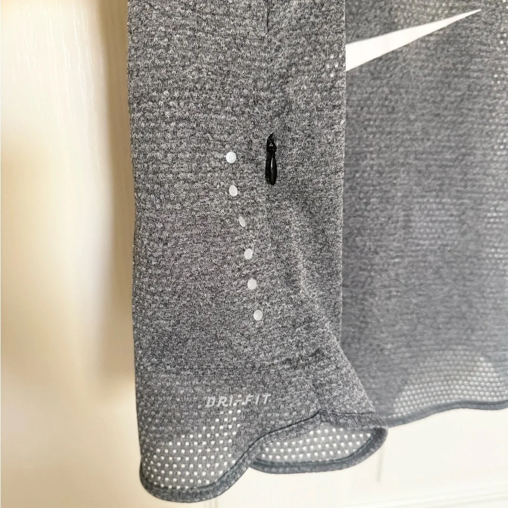 Nike: Dri-FIT Mesh Heather Gray Tank - Size XS